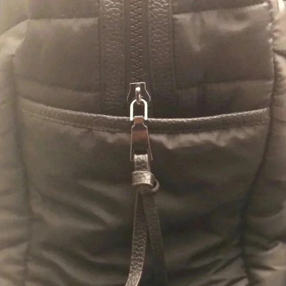 Anthropologie’s Cynthia Rowley Quilted Puffer Travel Bag - Picture 6 of 10